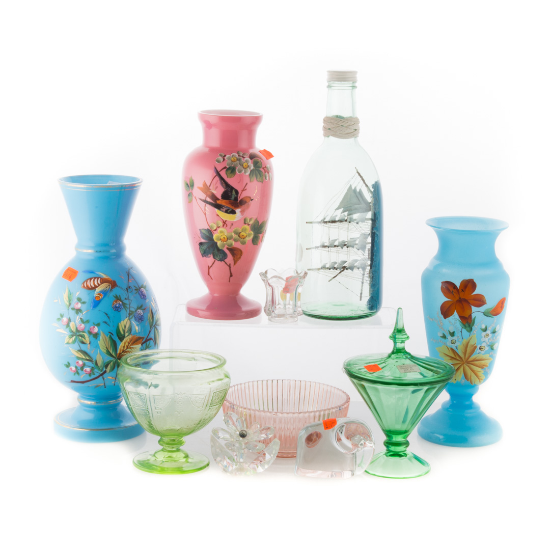 Appraisal: assorted decorative glass items including Depression glass Bristol glass vases