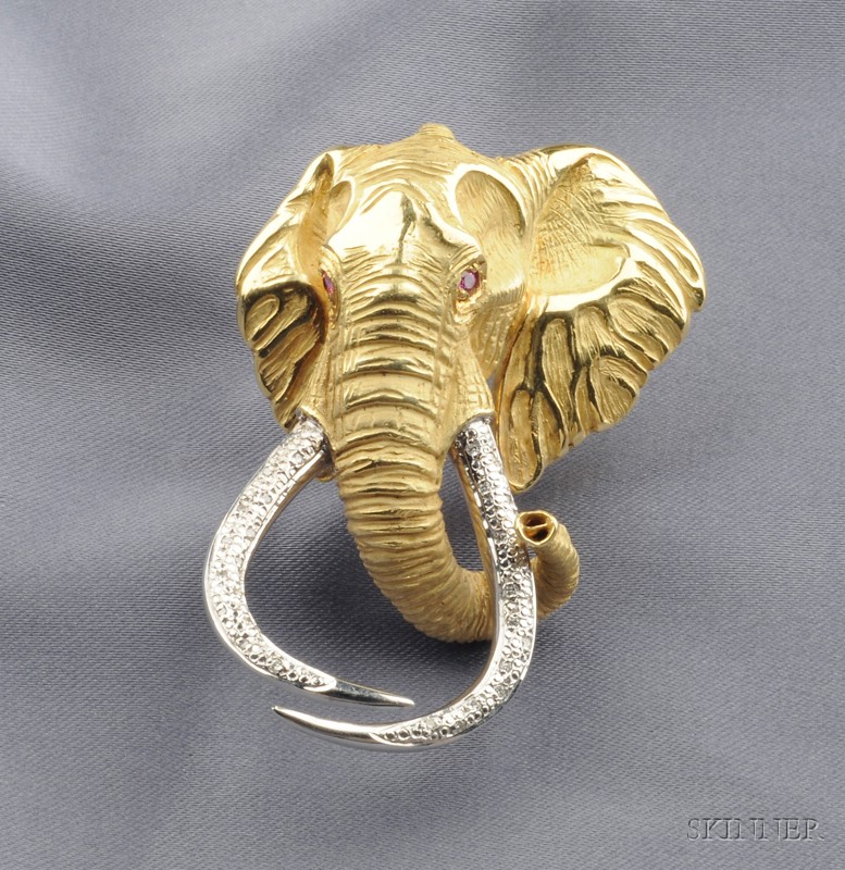 Appraisal: kt Gold Gem-set Shawu Elephant Brooch depicting the South African