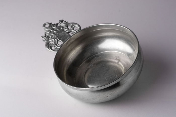 Appraisal: PEWTER PORRINGER THOMAS DANFORTH BOARDMAN - Hartford Connecticut - Maker's