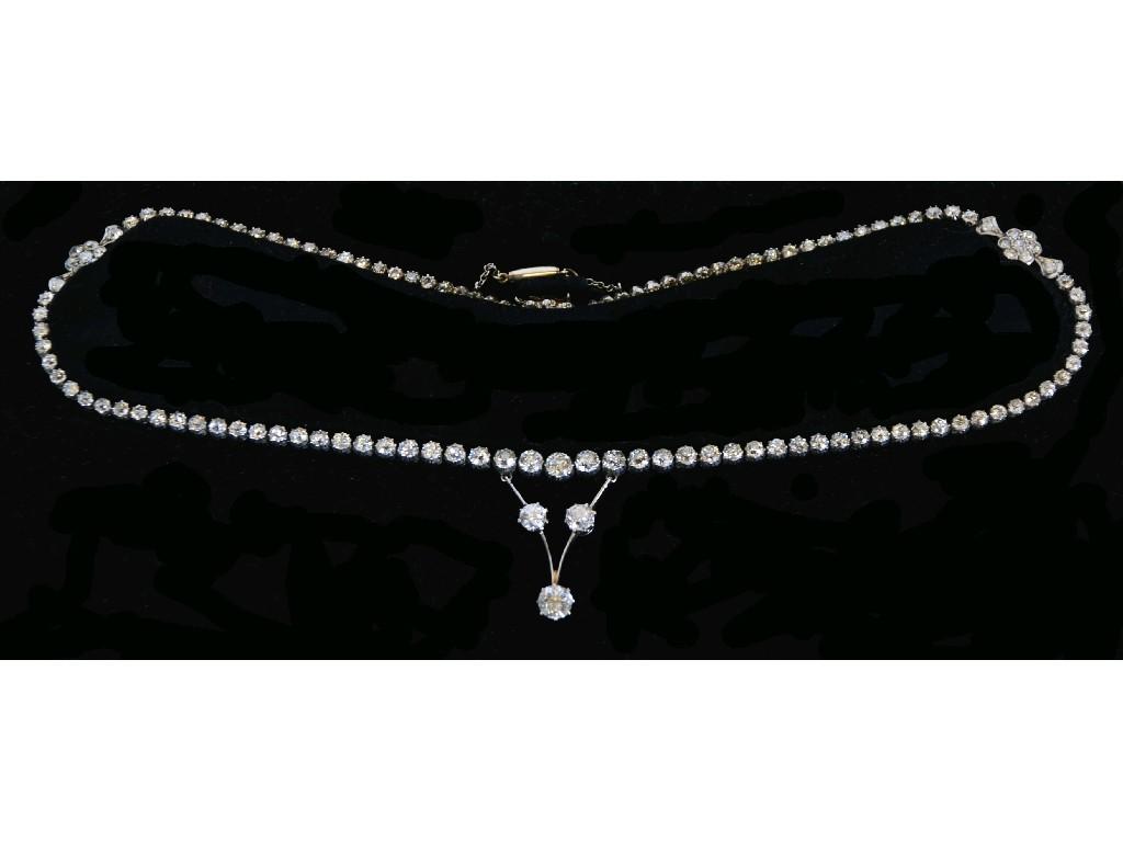 Appraisal: EARLY TWENTIETH CENTURY ct WHITE GOLD AND ALL DIAMOND NECKLACE