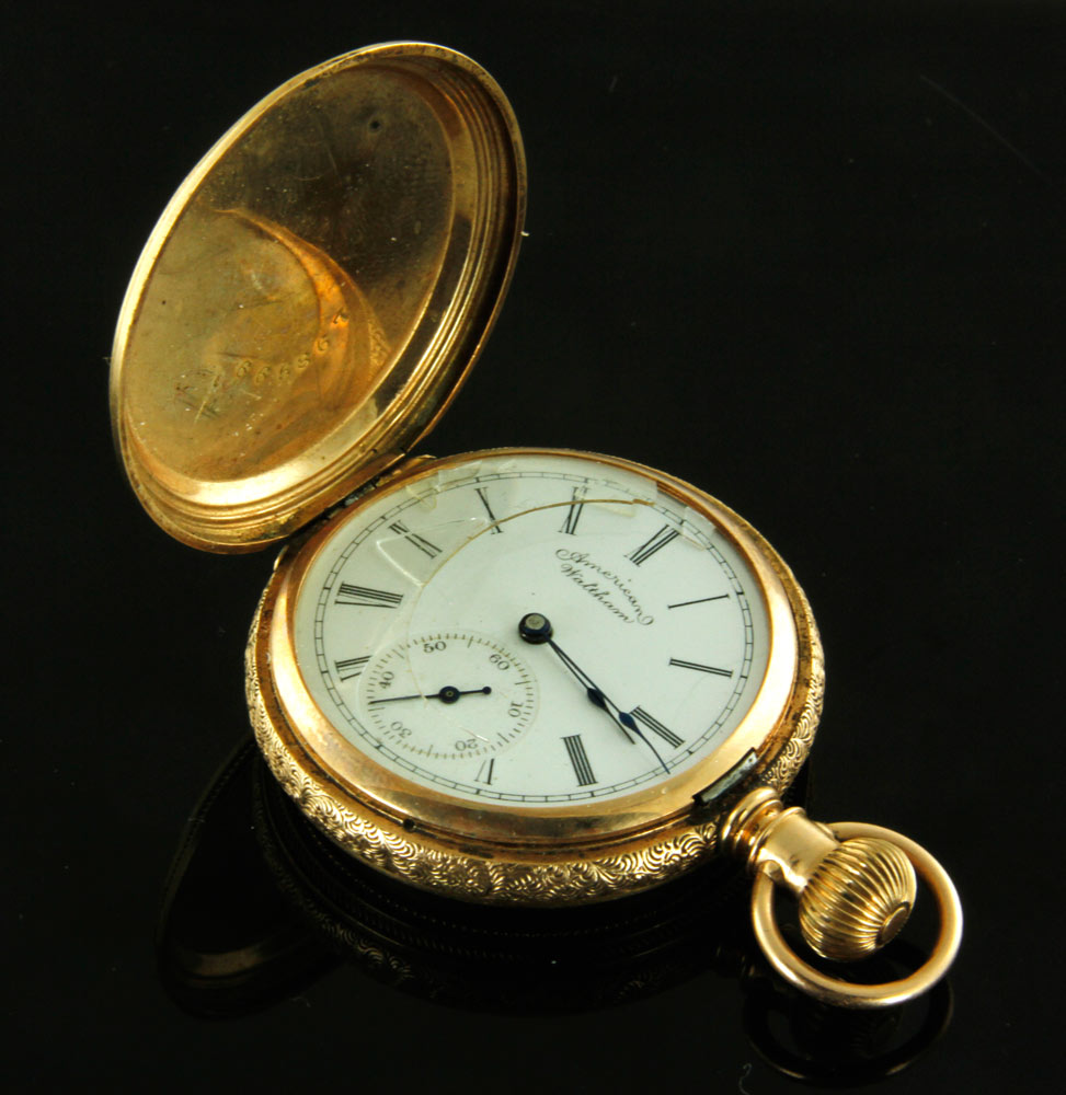 Appraisal: - K American Waltham Pocket Watch American Waltham pocket watch