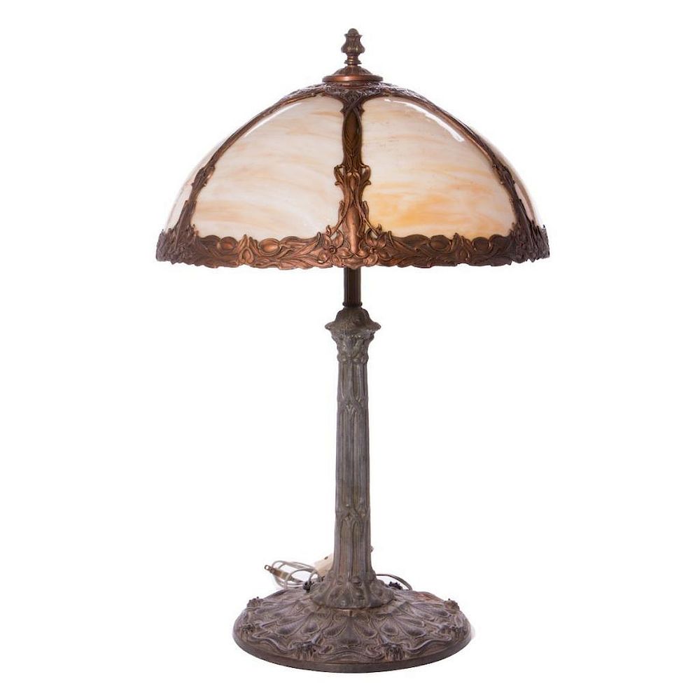 Appraisal: Early th century American stain glass table lamp A fine