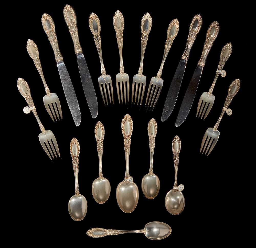 Appraisal: Towle Sterling Silver Flatware King Richard Eighteen pieces of Towle