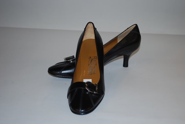 Appraisal: Salvatore Ferragamo black calf pumps with toe buckle Size B