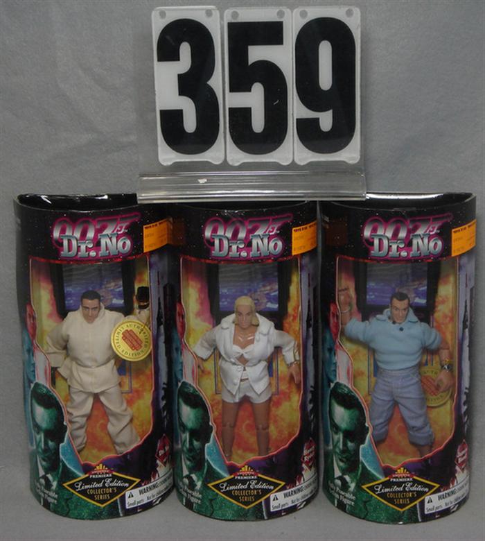 Appraisal: Dr No Figures set of mint in boxes Estimate -