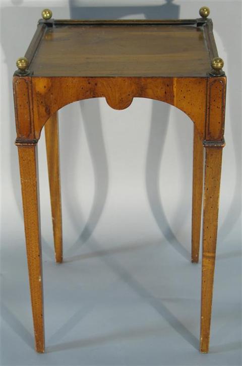 Appraisal: REGENCY STYLE SQUARE SIDE TABLE The square top with short