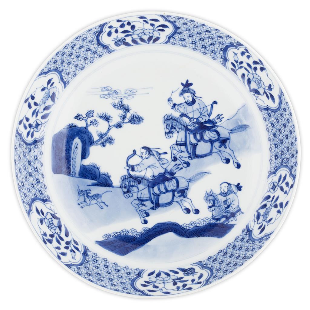 Appraisal: PAIR OF BLUE AND WHITE SAUCER DISHES KANGXI PERIOD the