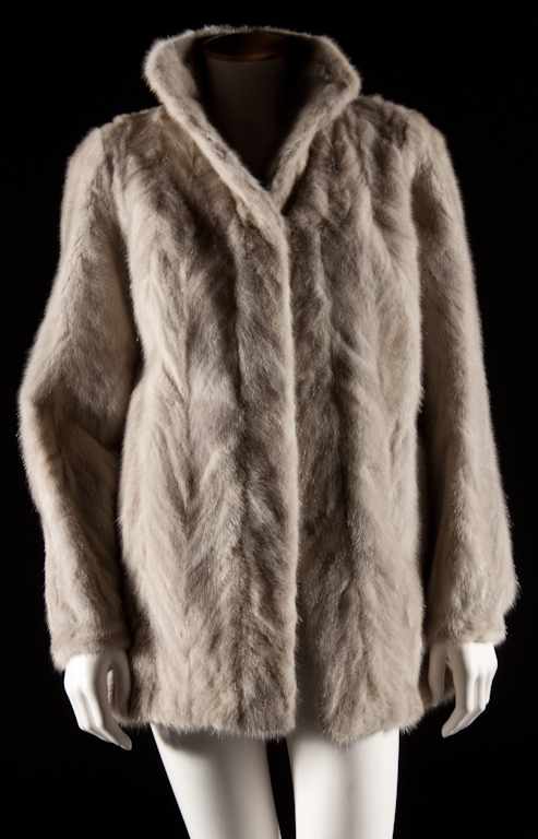 Appraisal: Lady's grey mink coat with reversible nylon lining Estimate -