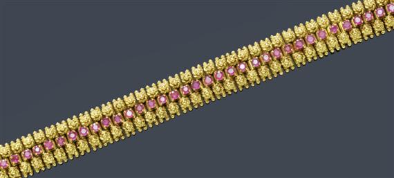 Appraisal: A BURMA RUBY AND GOLD BRACELET circa Yellow gold g