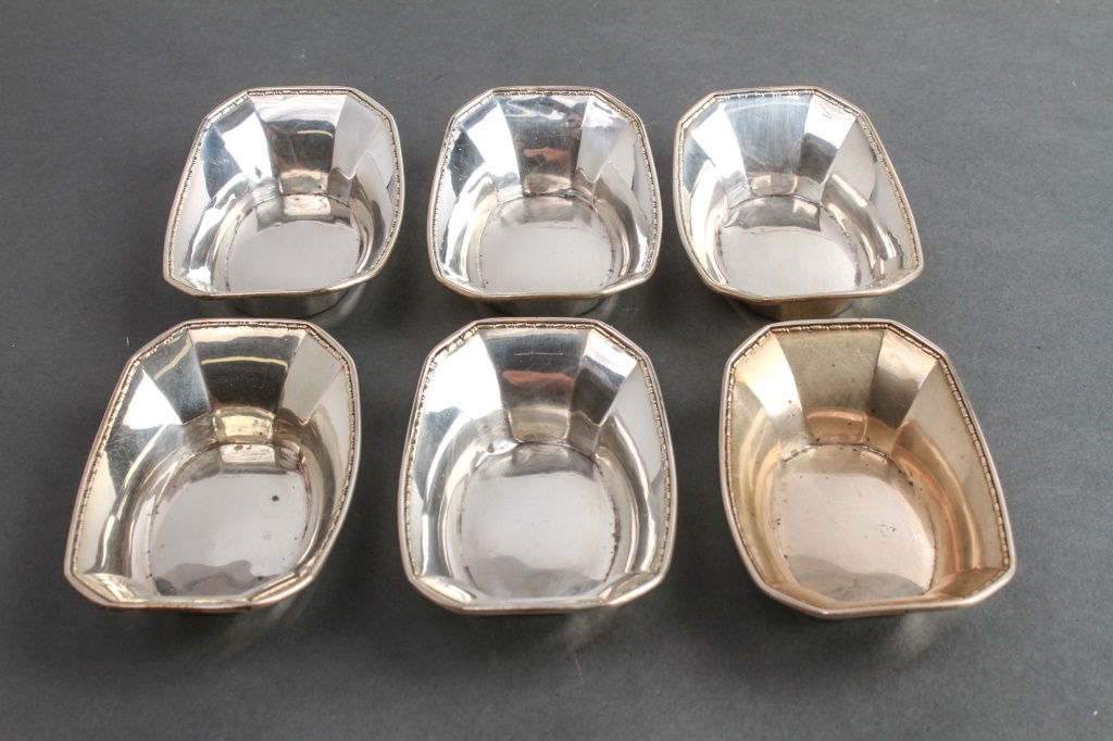 Appraisal: WEBSTER STERLING SILVER OBLONG NUT TRAYS SET OF Set of