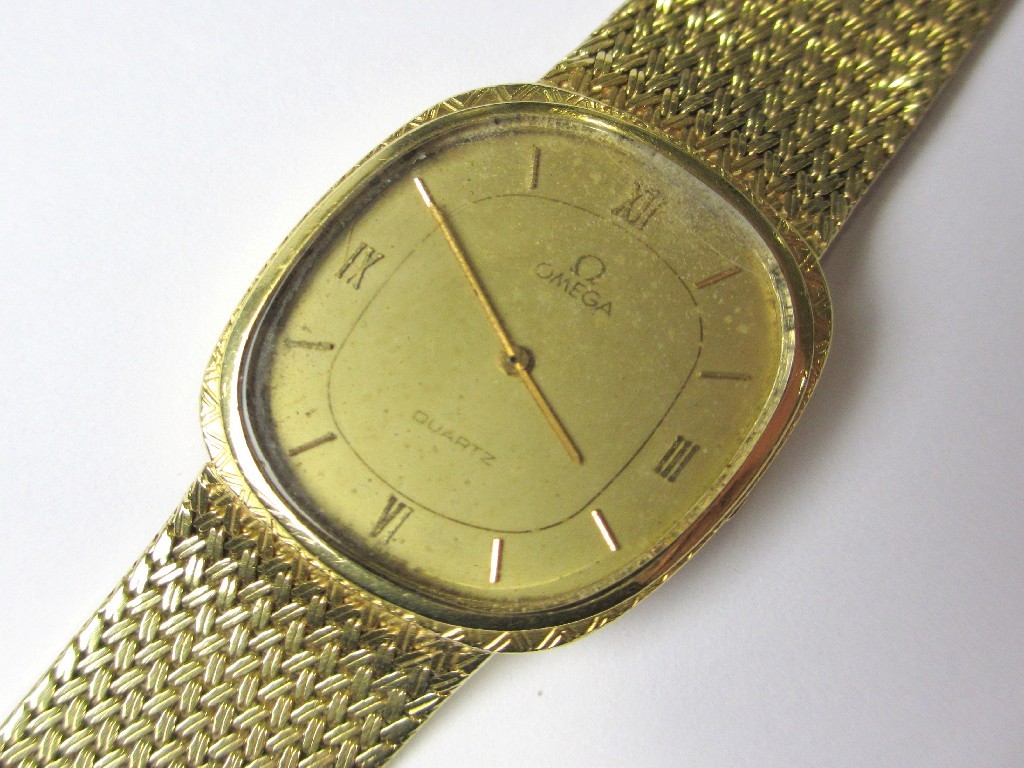 Appraisal: A gents ct gold Omega Quartz wrist watch with gold