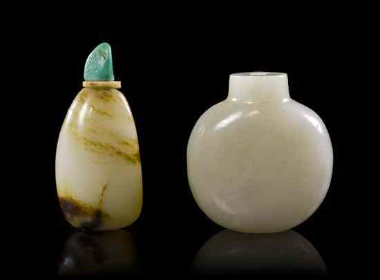 Appraisal: A White Jade Pebble Form Snuff Bottle of naturalistic form