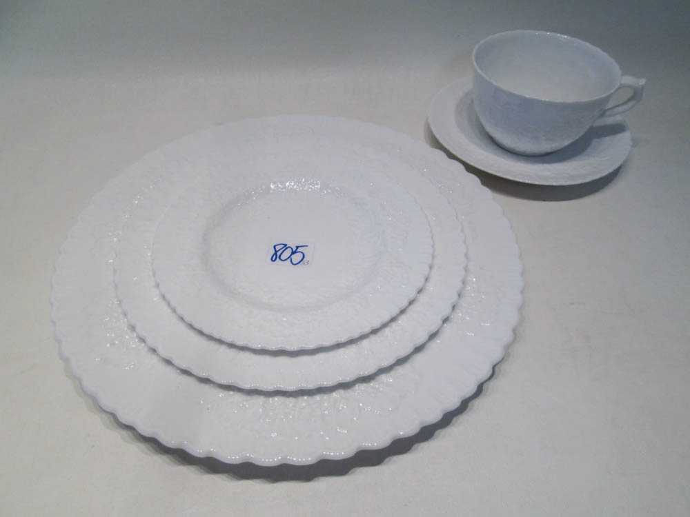 Appraisal: COPELAND SPODE CABBAGE CHINA SET thirty-three pieces comprised of dinner