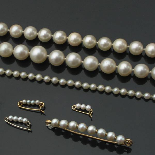 Appraisal: A collection of cultured pearl jewelry three necklaces and four