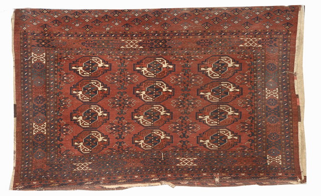 Appraisal: AN ERSARI JUVAL with three rows of guls on a