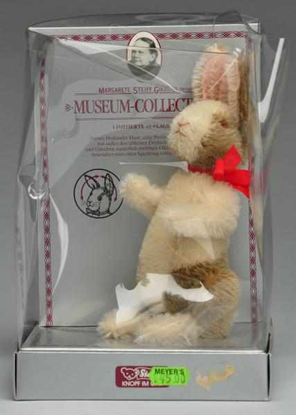 Appraisal: Steiff Rabbit Description Part of museum collection New mechanism Condition