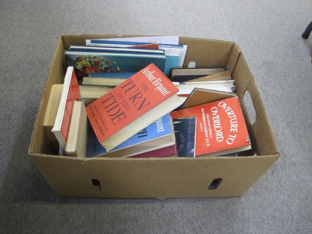 Appraisal: Box of books