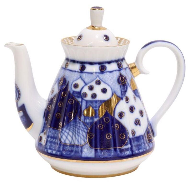 Appraisal: Russian porcelain teapot Lomonosov Imperial Porcelain Factory Saint Petersburg st