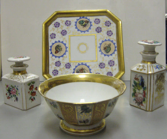 Appraisal: FOUR PIECES ANTIQUE CONTINENTAL PORCELAIN Octagonal vanity tray and footed