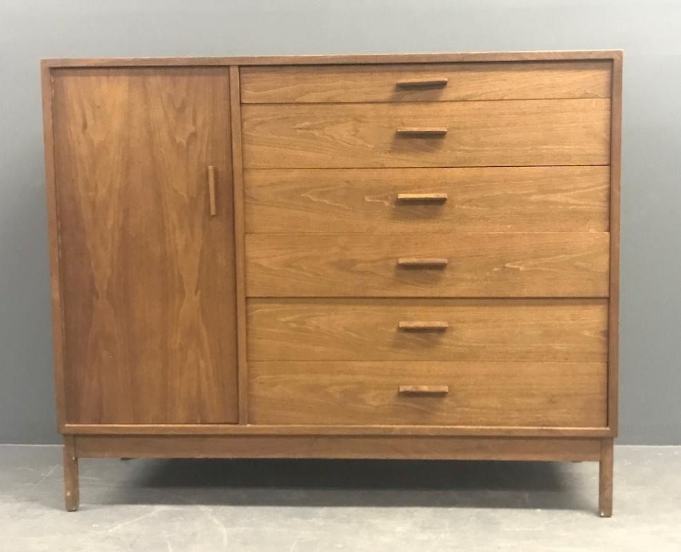 Appraisal: Danish Modern Teak Wood Bureau Danish modern teak wood bureau