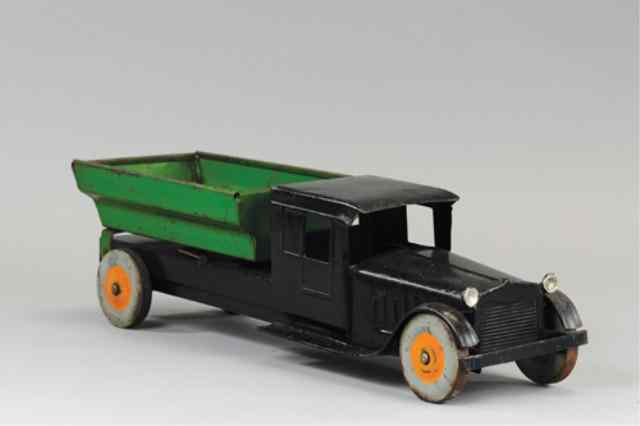 Appraisal: COR COR DUMP TRUCK Light pressed steel black enclosed cab