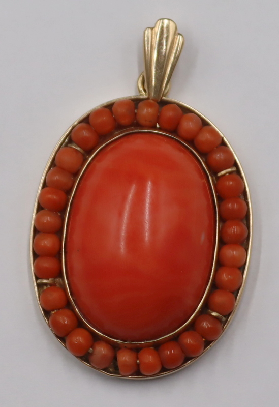 Appraisal: JEWELRY LARGE KT GOLD AND SALMON CORAL PENDANT Large kt