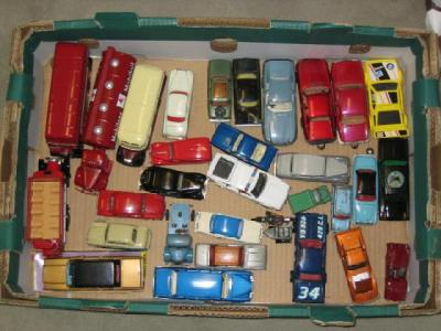 Appraisal: Fourteen Dinky Models mainly cars sixteen Corgi Commercial and car