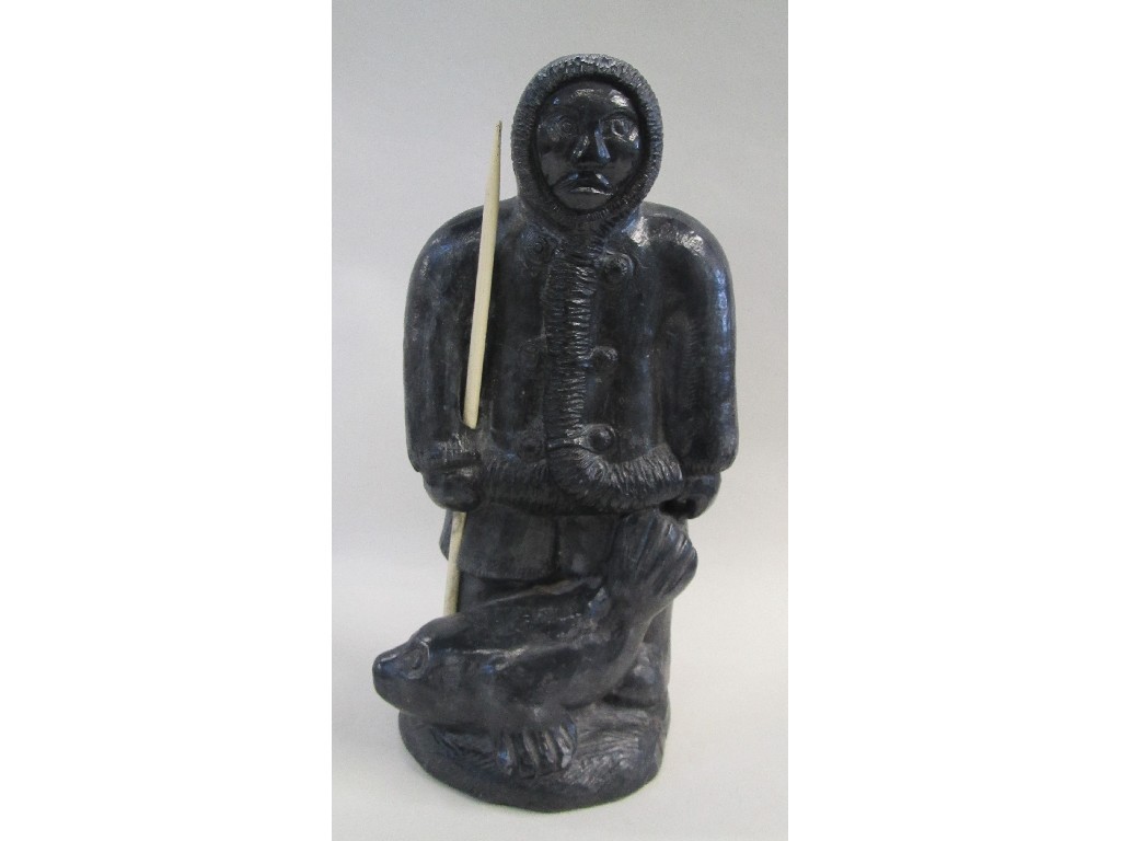 Appraisal: Inuit carving of a man and seal