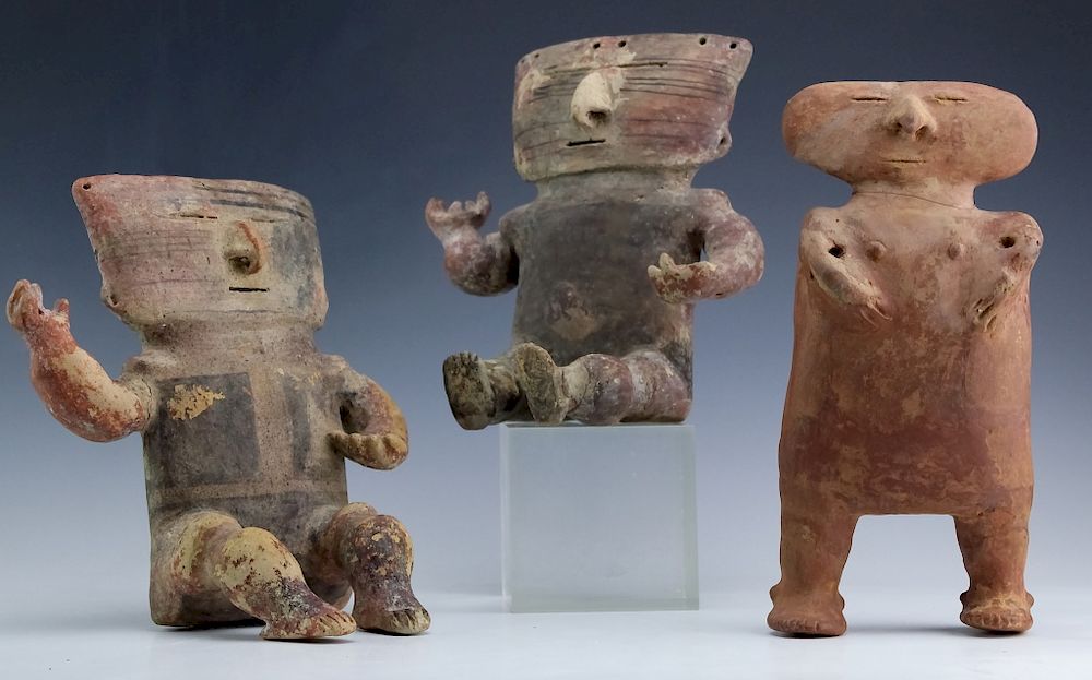 Appraisal: Pre-Columbian LOT Quimbaya Retablo Figures A collection of Quimbaya culture