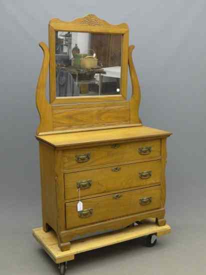 Appraisal: th c Victorian oak drawer chest with mirror '' W