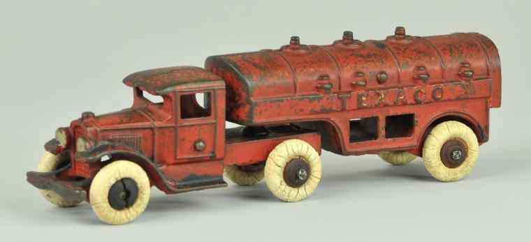 Appraisal: KENTON TEXACO GASOLINE TRUCK Kenton scarce cast iron painted in