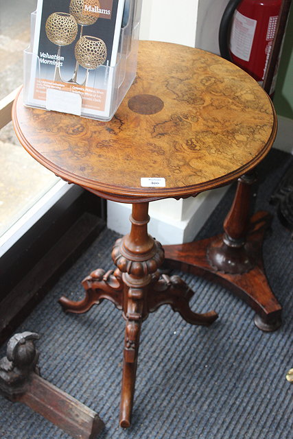 Appraisal: A VICTORIAN BURR WALNUT CIRCULAR OCCASIONAL TABLE with turned carved