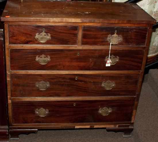 Appraisal: Federal mahogany chest of drawers Estimate - All items sold