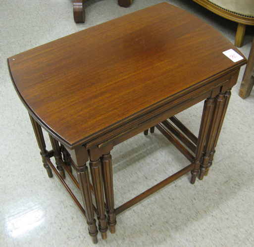 Appraisal: A NESTING SET OF THREE OCCASIONAL TABLES Imperial Furniture Co