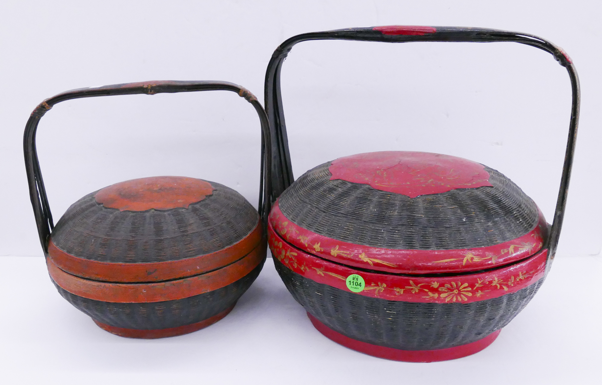 Appraisal: pc Old Chinese Black and Red Lacquer Baskets- '' and