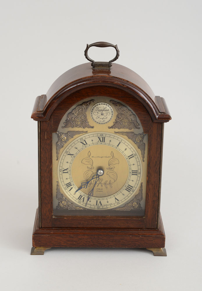 Appraisal: GEORGE III STYLE MAHOGANY SMALL MANTLE CLOCK Marked Elliott London