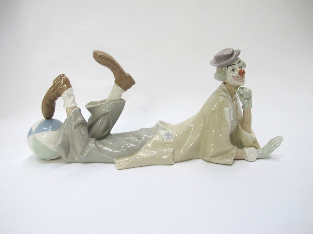 Appraisal: Lladro large clown figure in the prone position with striped