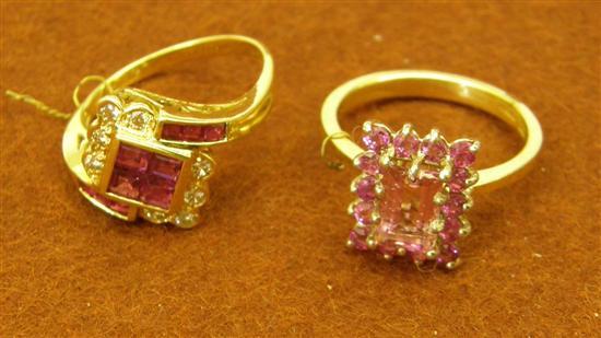 Appraisal: Two rings comprising pink topaz cluster and a calibre set