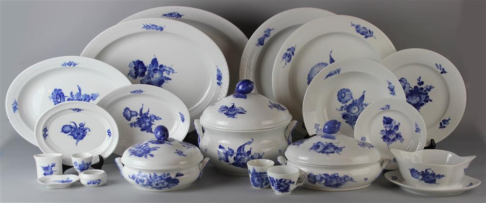 Appraisal: ROYAL COPENHAGEN 'BLUE FLOWER' PART DINNER SERVICE PCS underglaze blue