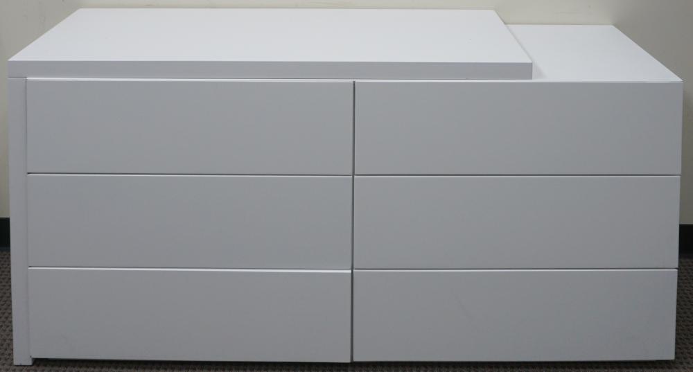 Appraisal: VEX FOR MOBITAL WHITE LAMINATE EXTENSION DOUBLE DRESSER WHEN CLOSED