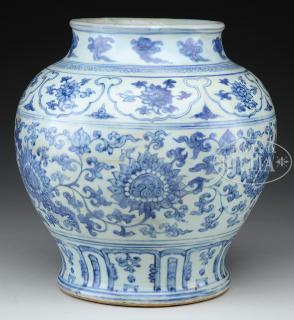 Appraisal: LARGE CHINESE BLUE AND WHITE STORAGE JAR China possibly Ming