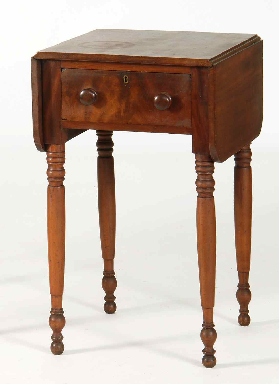 Appraisal: ANTIQUE AMERICAN SHERATON ONE-DRAWER DROP-LEAF STAND In mahogany with tapered