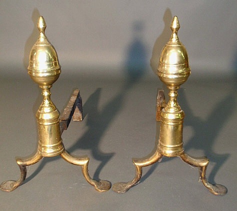 Appraisal: Pair of Federal brass andirons c with acorn tops spurred