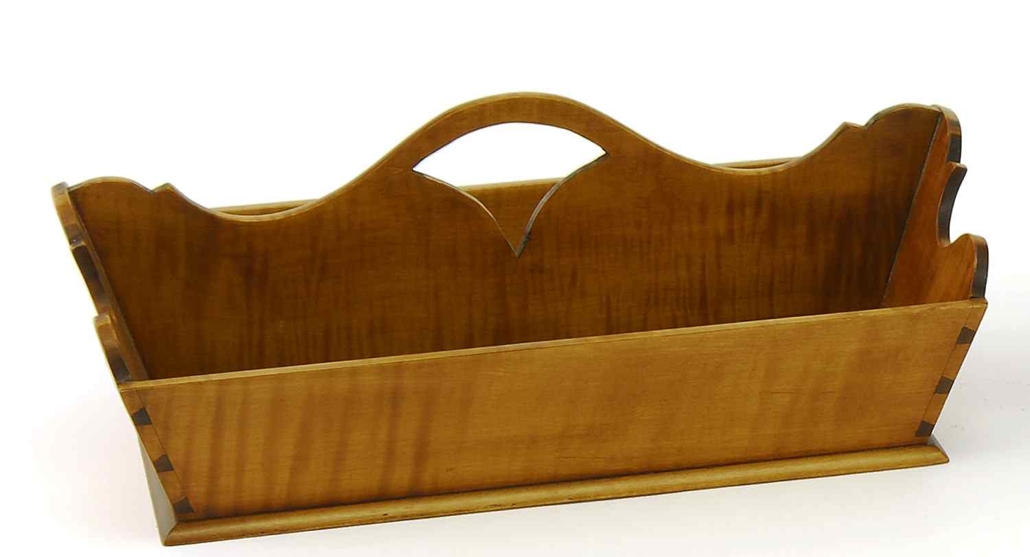 Appraisal: ELDRED WHEELER CANTED CUTLERY BOXIn curly maple with dovetail construction