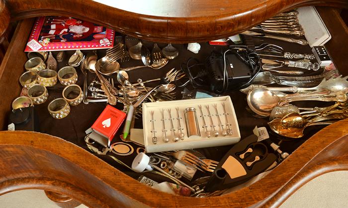 Appraisal: COLLECTION OF SERVING SPOONS FRUIT KNIVES BUTTER KNIVES AND SERVIETTE