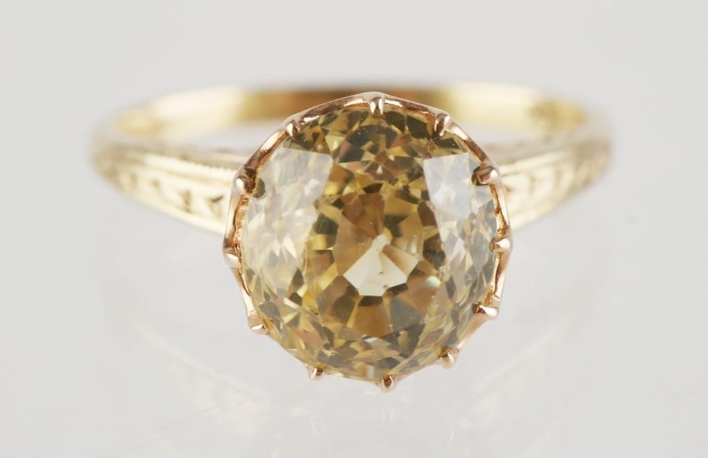 Appraisal: K PALE YELLOW MINE CUT SAPPHIRE RING SIZE Antique mine