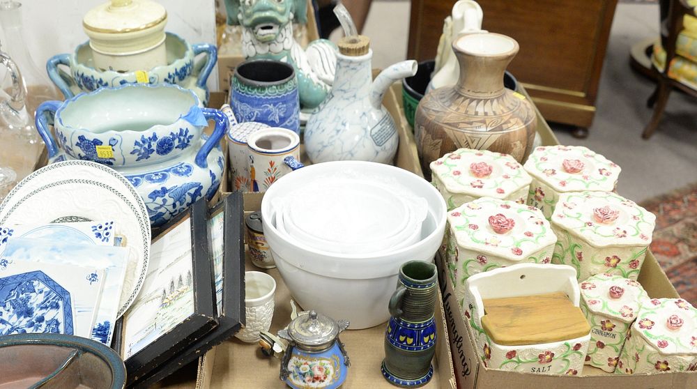 Appraisal: Six tray lots of pottery and ceramics to include pots