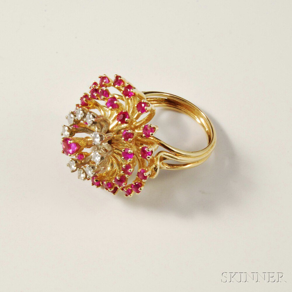 Appraisal: kt Gold Diamond and Ruby Ring cluster-set in the form