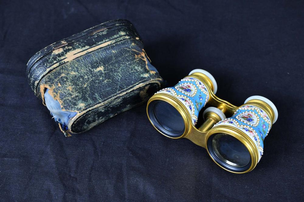 Appraisal: PAIR OF FRENCH ENAMEL DECORATED OPERA GLASSESLemarie Fabt Paris to