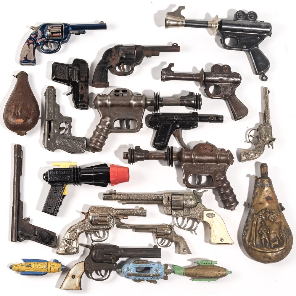 Appraisal: TOY CAP GUN AND PISTOL COLLECTION items including Buck Rogers